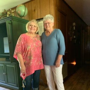 Meet your Posher, Rosalyn